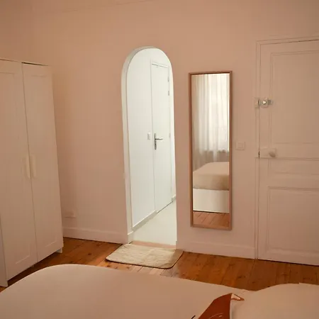 A 10 Min De Paris - Train, Metro Apartment *