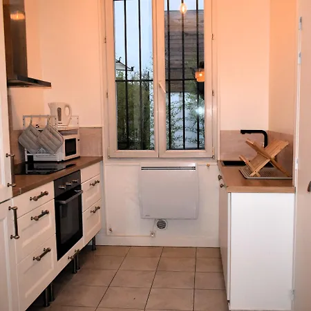 Apartment A 10 Min De Paris - Train, Metro